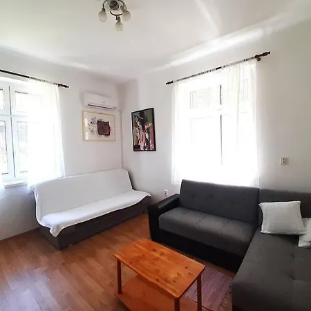 Apartment Apartman M&i *